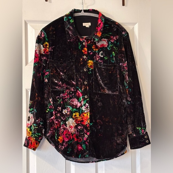 Anthropologie Pilcro Hadley Relaxed Velvet Button Down Shirt Size S EUC - Picture 1 of 10